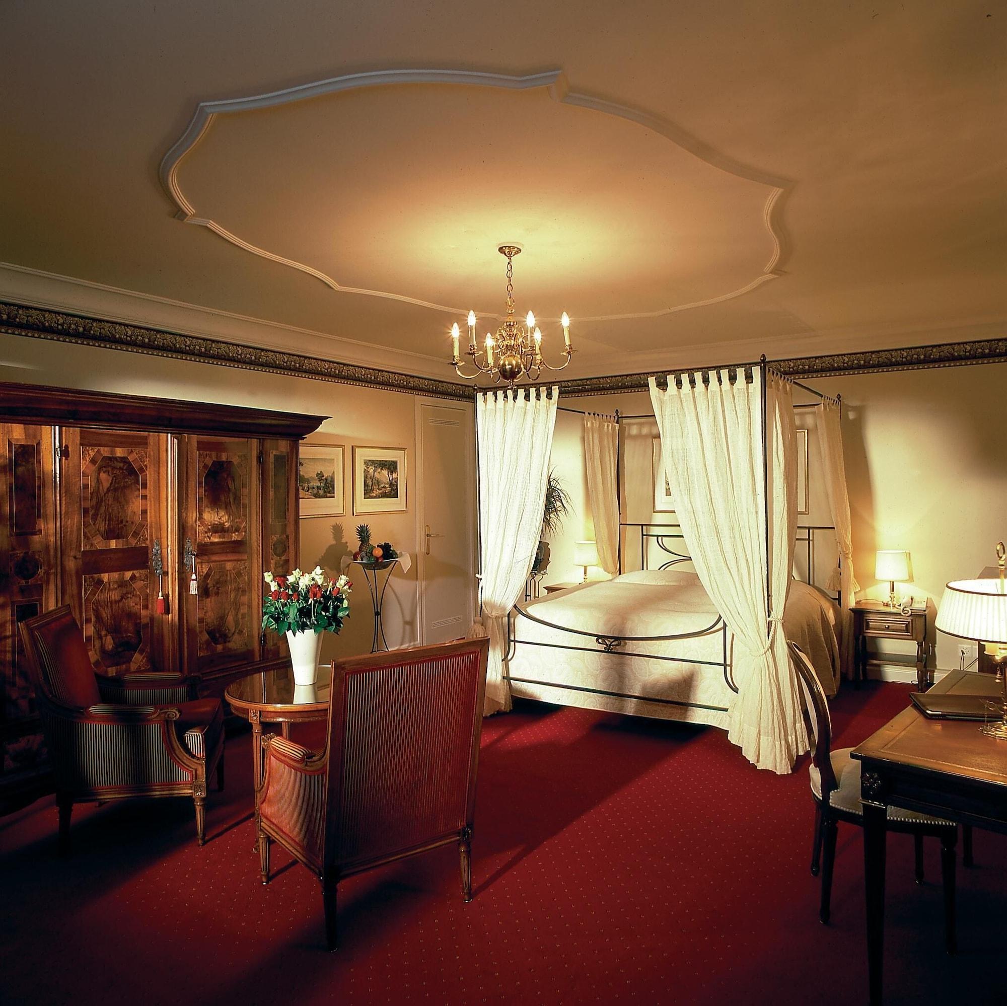 Romantik Hotel Wilden Mann Luzern Ruang foto