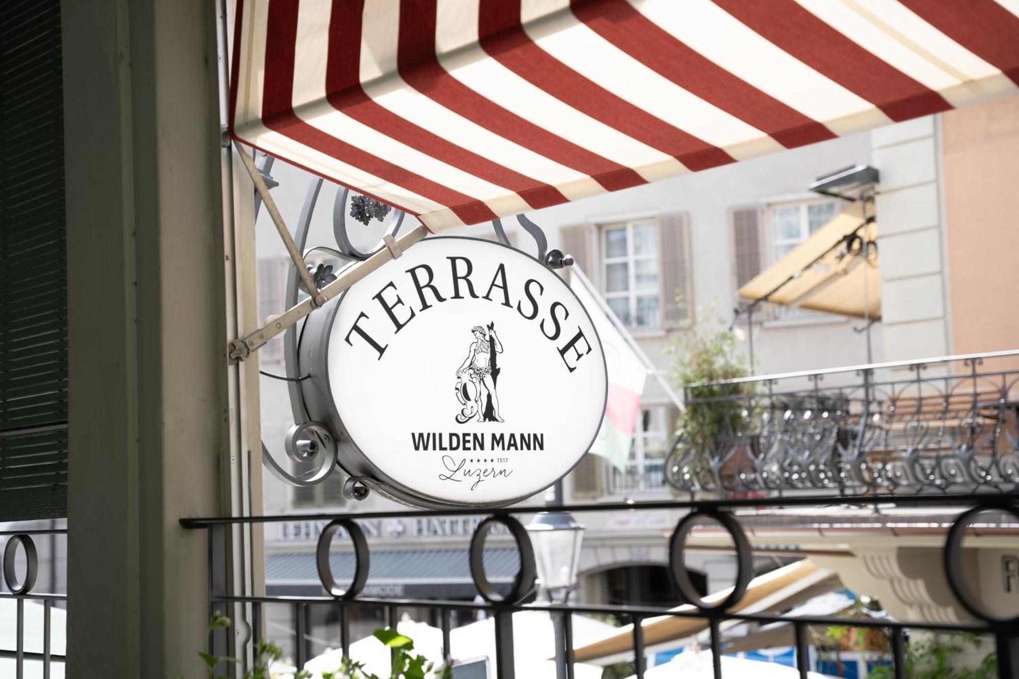 Romantik Hotel Wilden Mann Luzern Bagian luar foto