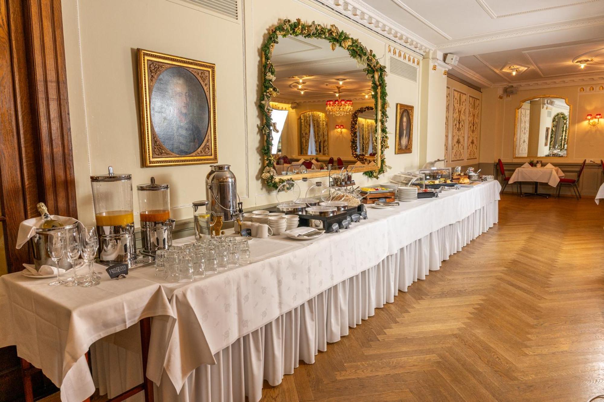 Romantik Hotel Wilden Mann Luzern Bagian luar foto